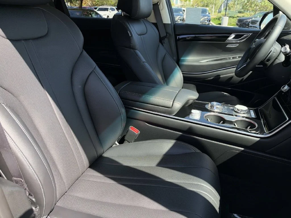 Used 2026 Gray Genesis 2.5T image 26
