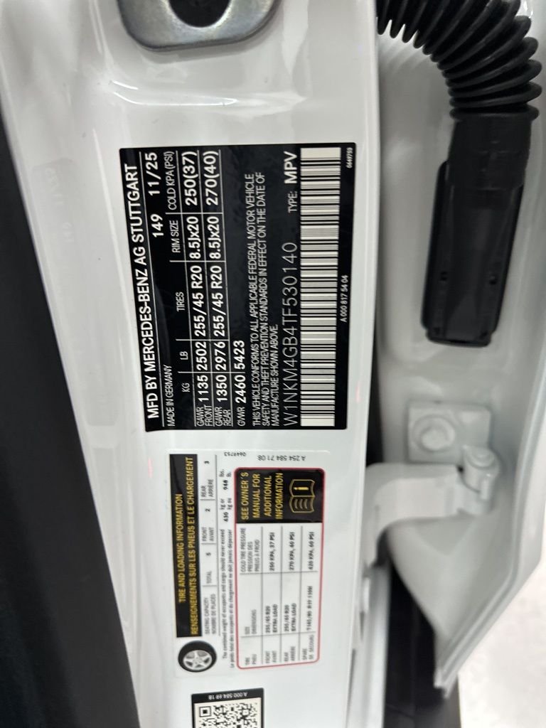 Used 2026 White Mercedes-Benz GLC 300 image 32