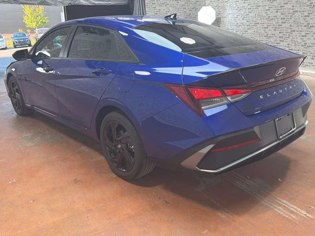Used 2026 Intense Blue Hyundai SEL Sport image 5