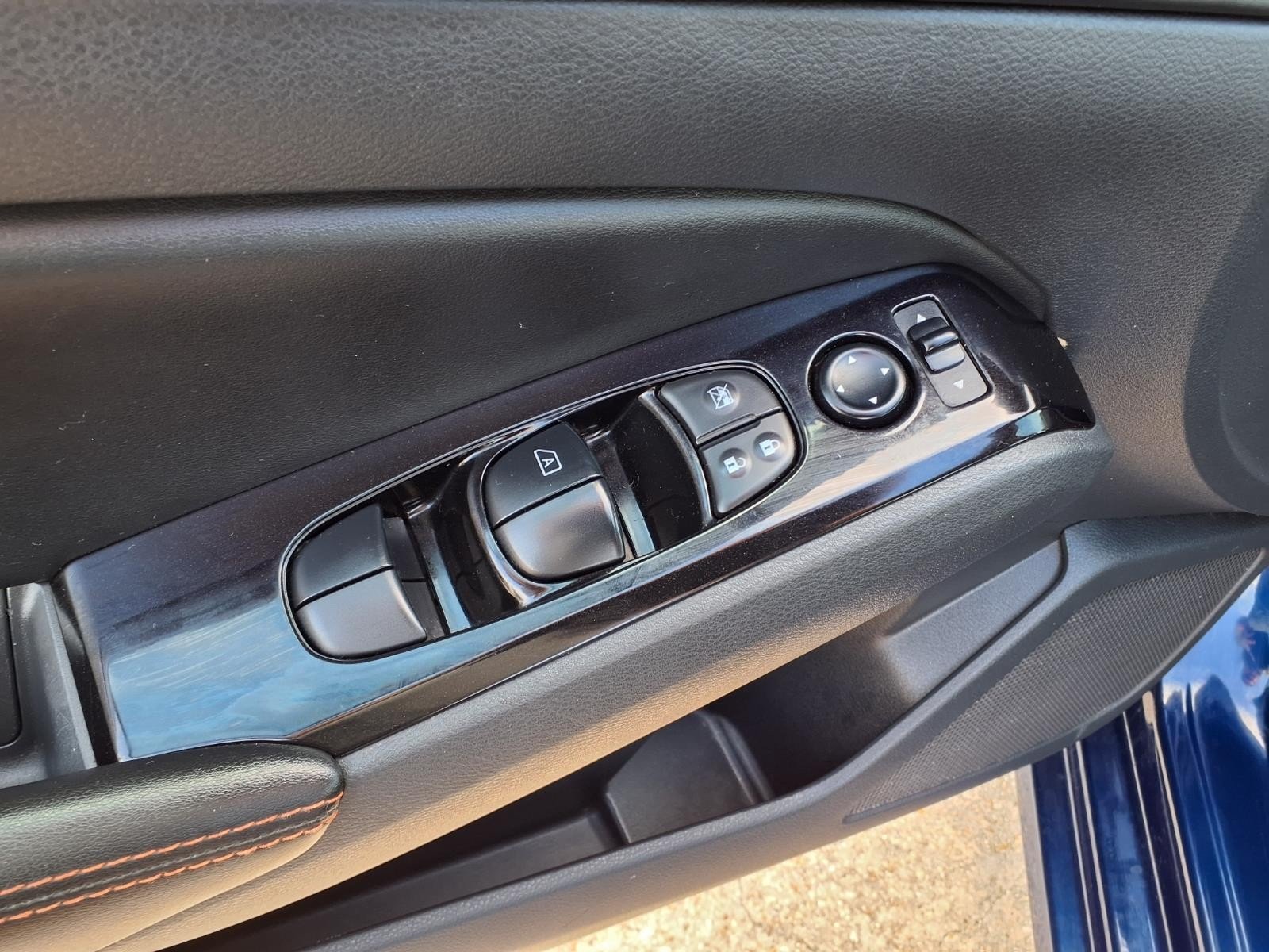 2024 Nissan Altima 2.5 SR Blue at Robbins Nissan