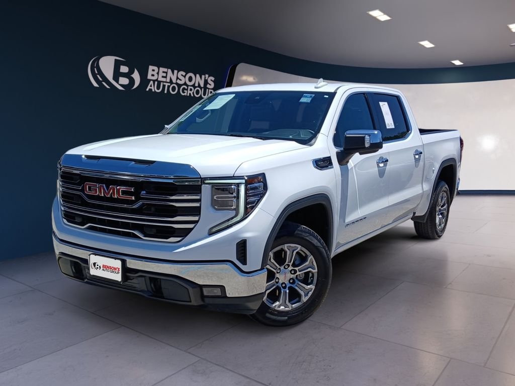 2024 GMC Sierra 2WD Crew Cab Short Box SLT's photo
