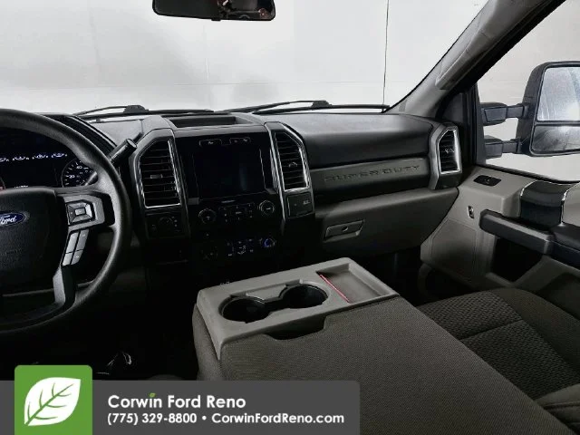 Used 2018 Shadow Black Ford XLT image 25