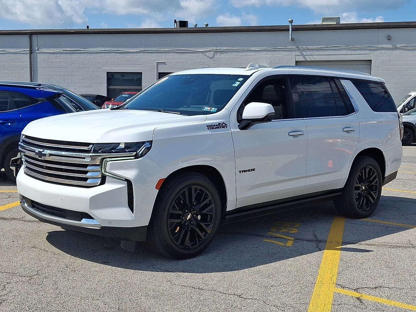 Used 2023 White Chevrolet High Country image 6