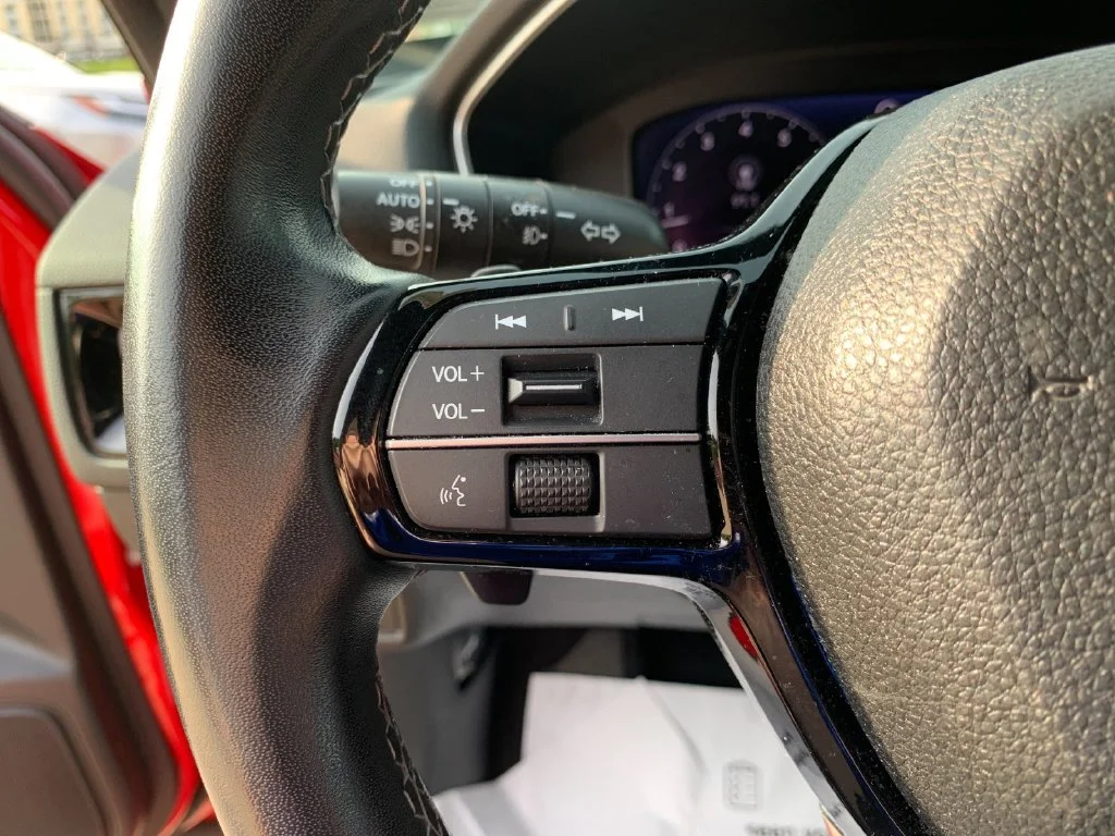 Used 2022 Red Honda Sport Touring image 29