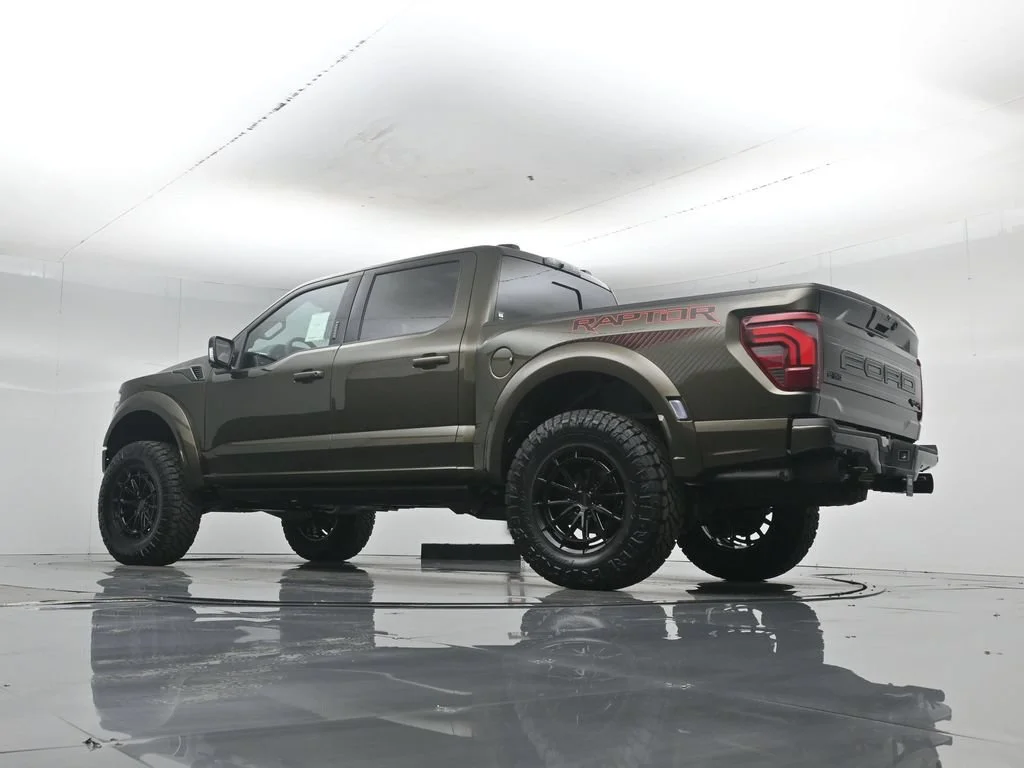 New 2026 Shelter Green Ford Raptor image 53