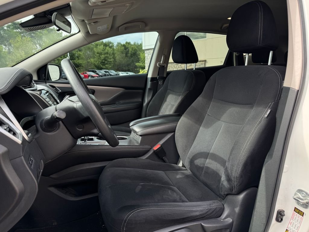 Used 2022 Pearl White Nissan S image 20
