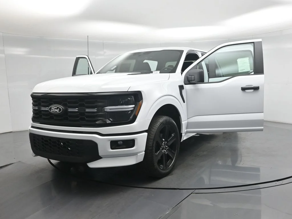 New 2026 Oxford White Ford STX image 29