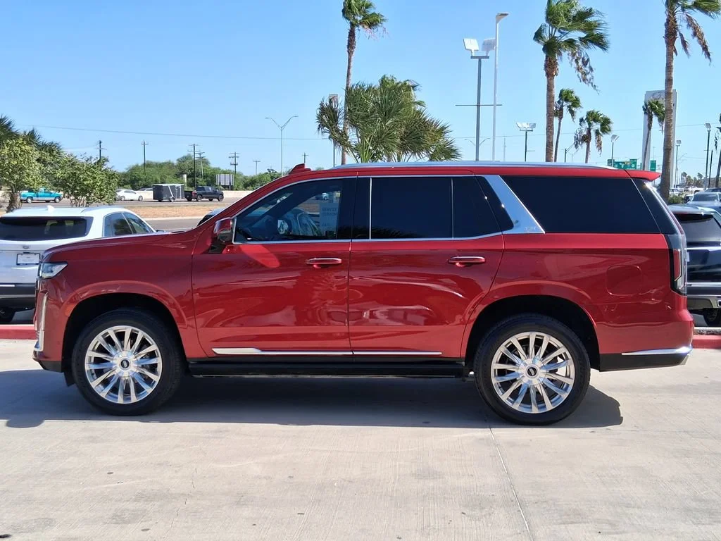 Used 2022 INFRARED TINTCOAT Cadillac Premium Luxury image 3