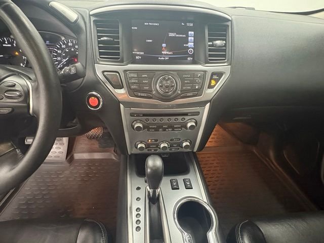 Used 2020 Gray Nissan SL image 26
