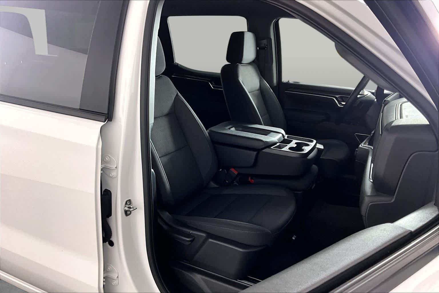 Used 2023 Summit White Chevrolet LT (2FL) image 9