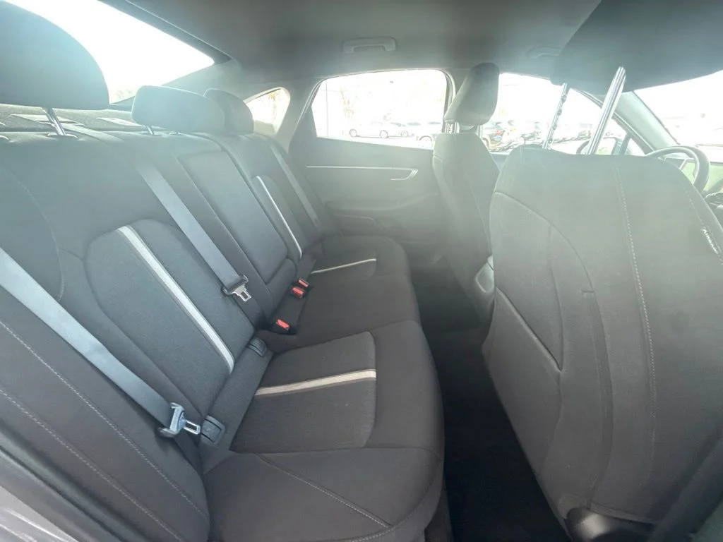Used 2025 Blue Hyundai SEL image 39