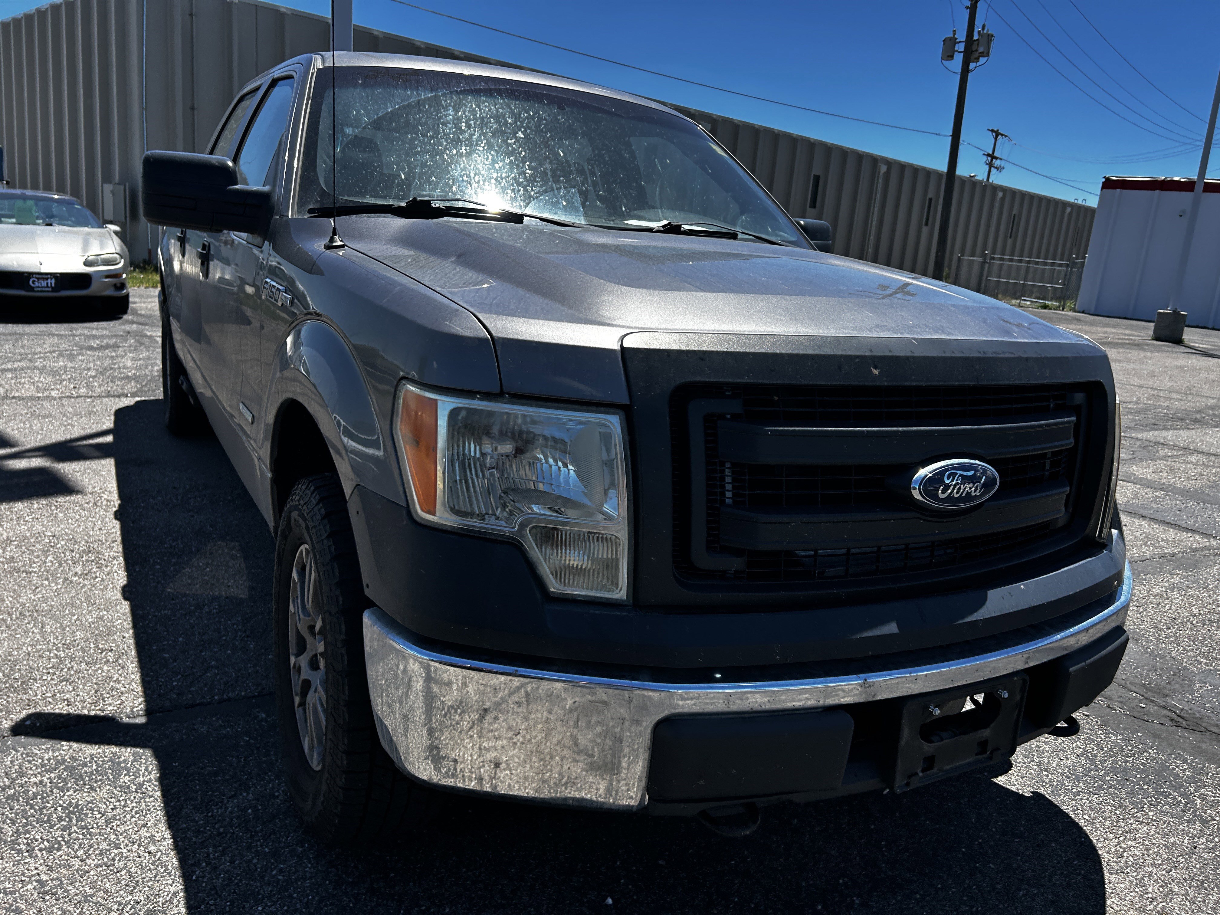 Used 2014 Sterling Gray Metallic Ford XL image 7