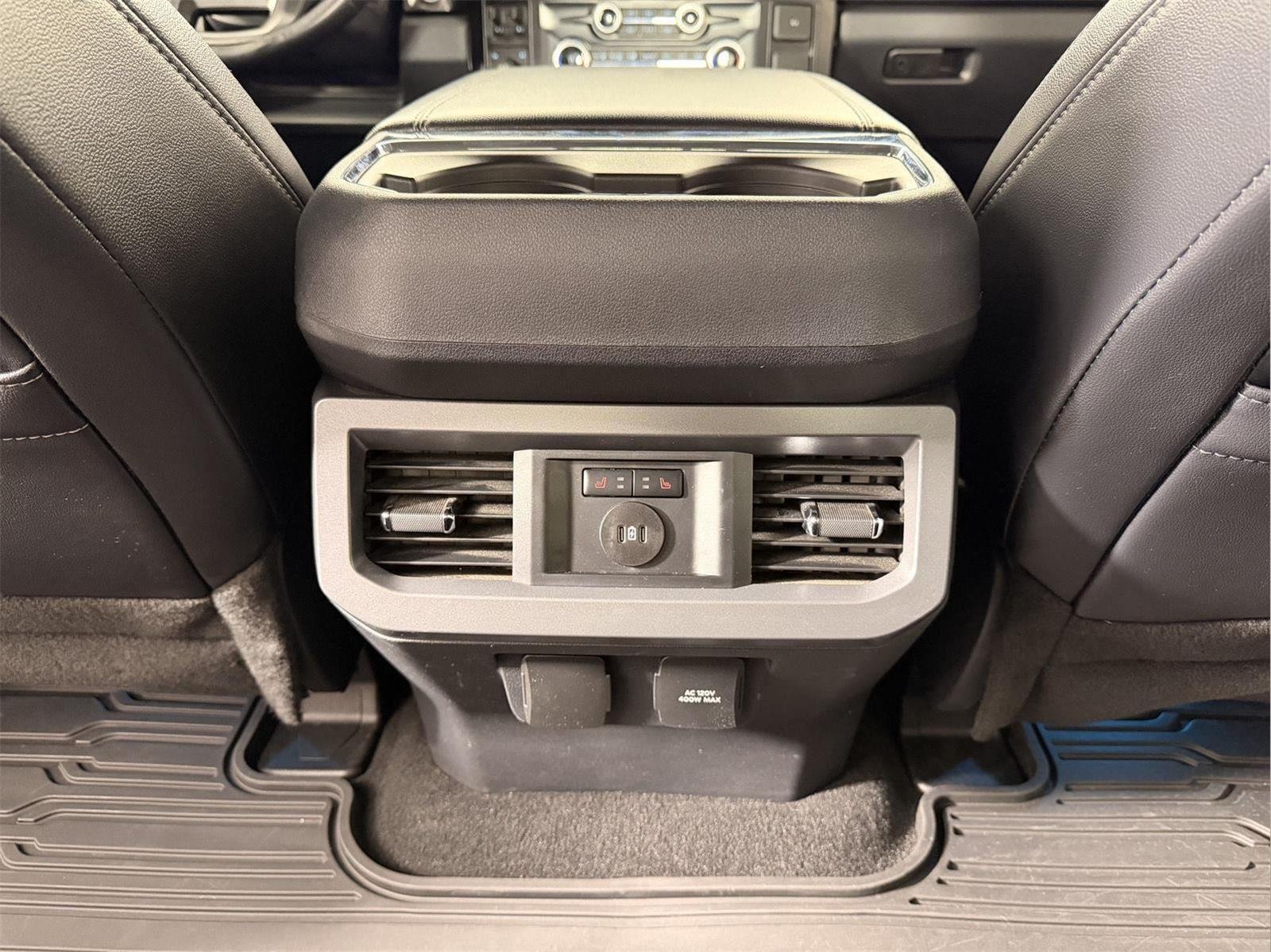 Used 2024 Oxford White Ford LARIAT image 15