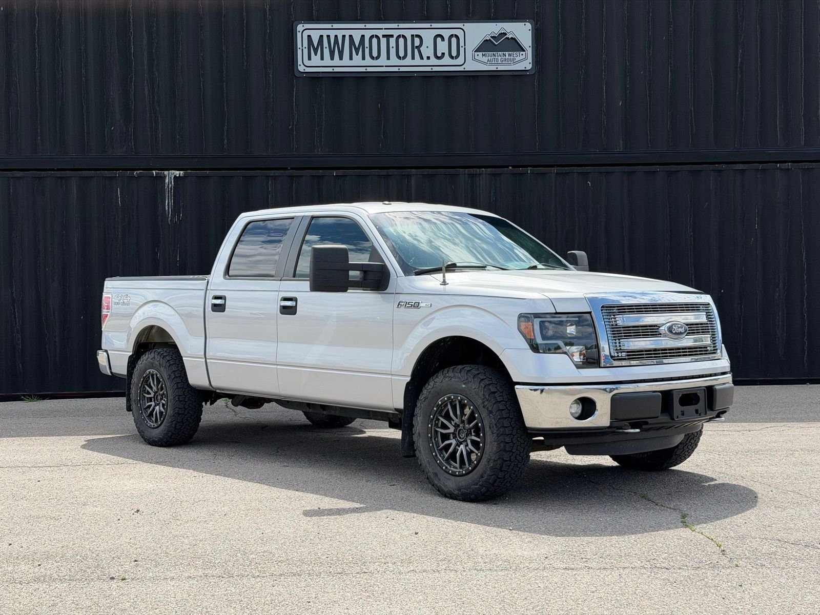 2013 Ford F-150 XLT 4x4 SuperCrew 145-in's photo