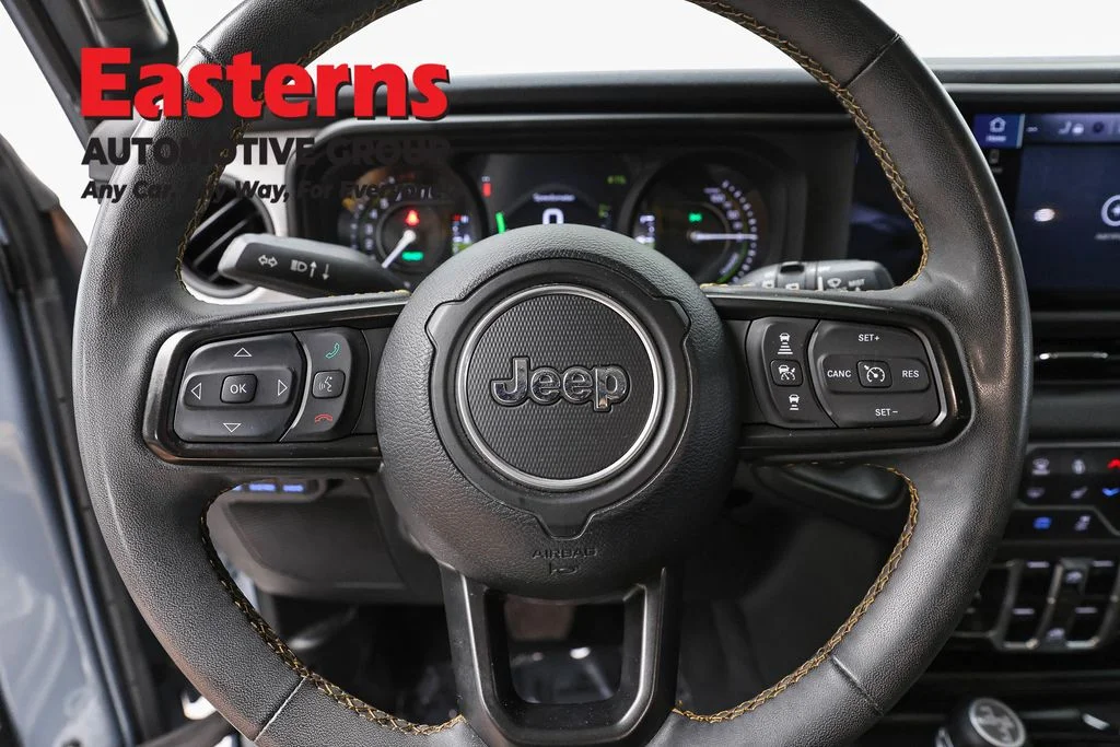 Used 2024 Gray Jeep Sport S 4xe image 10