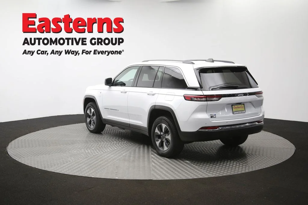 Used 2023 White Jeep 4xe image 71