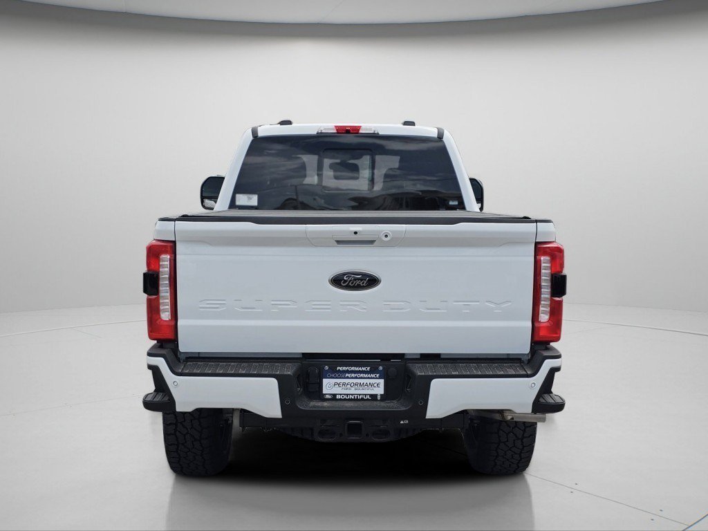 New 2026 Oxford White Ford LARIAT image 27