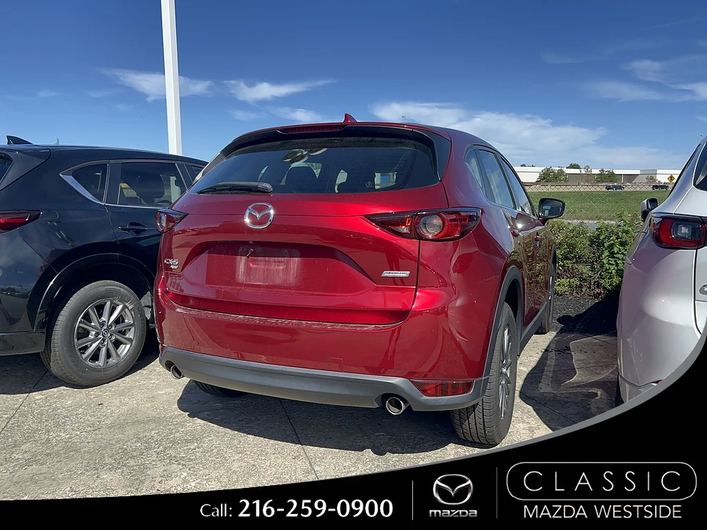 Used 2018 Soul Red Crystal Metallic Mazda Sport image 1