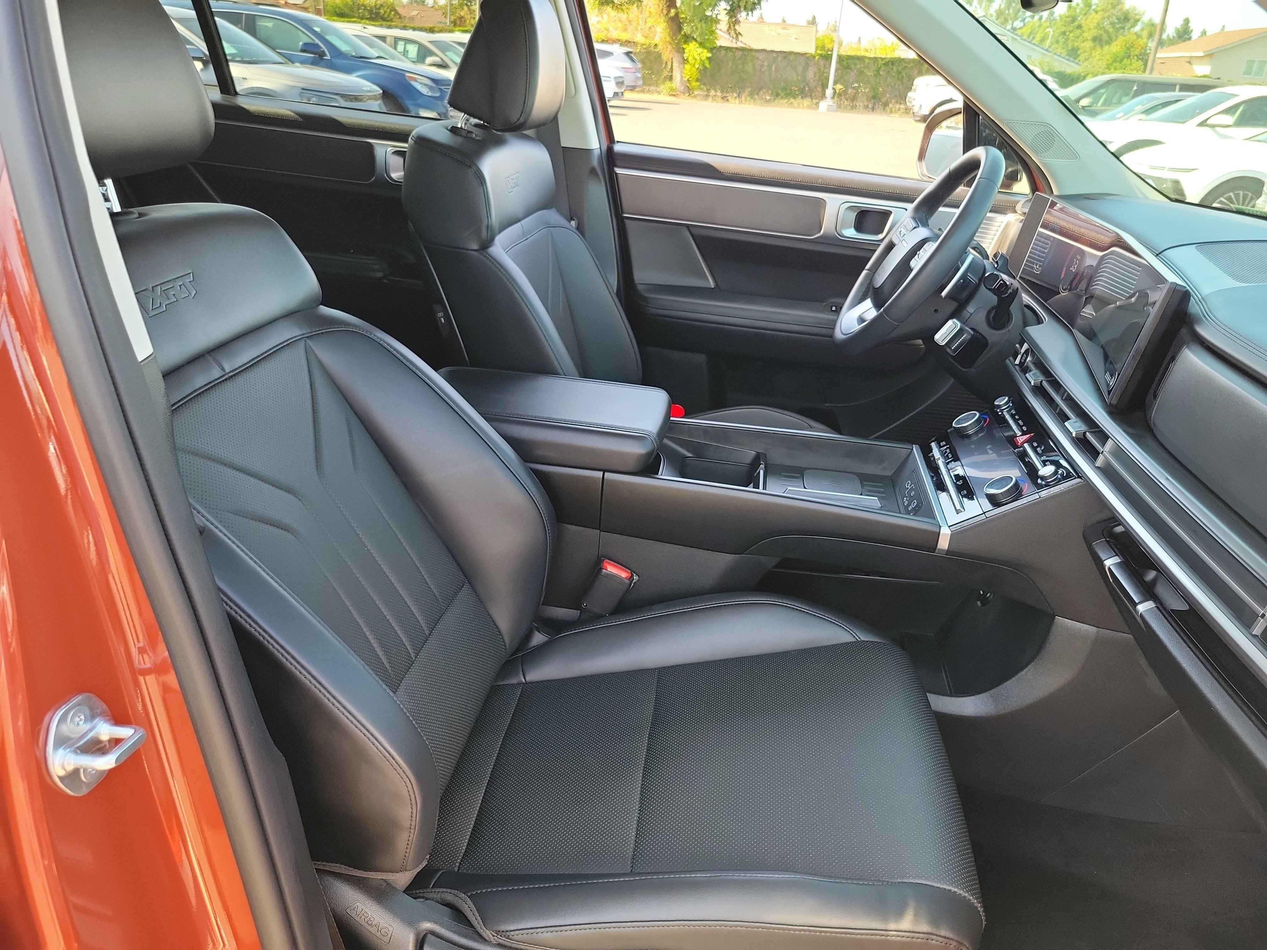 Certified Used 2025 Terracotta Orange Hyundai XRT image 22