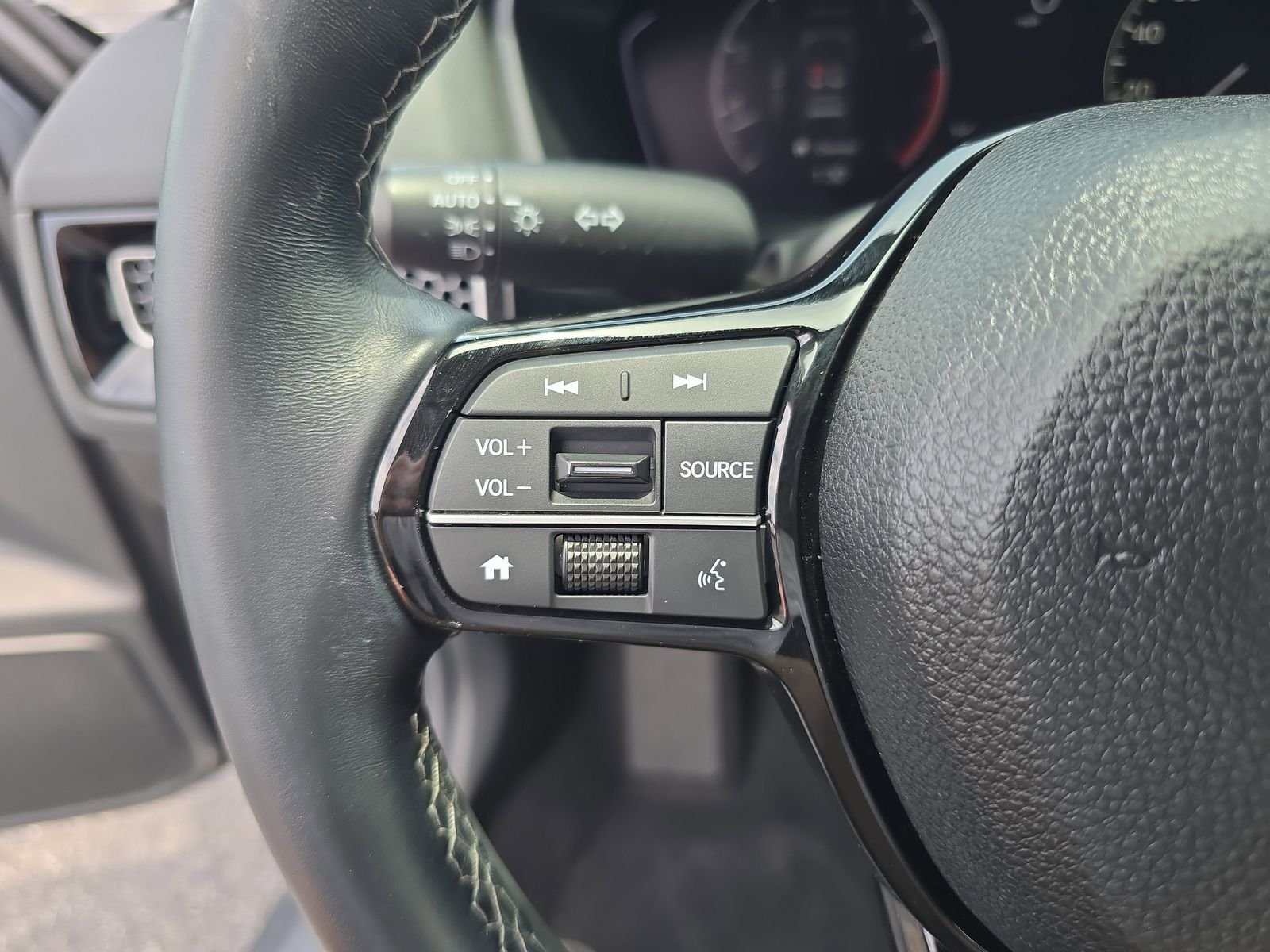 2024 Honda Civic EX - Photo 23