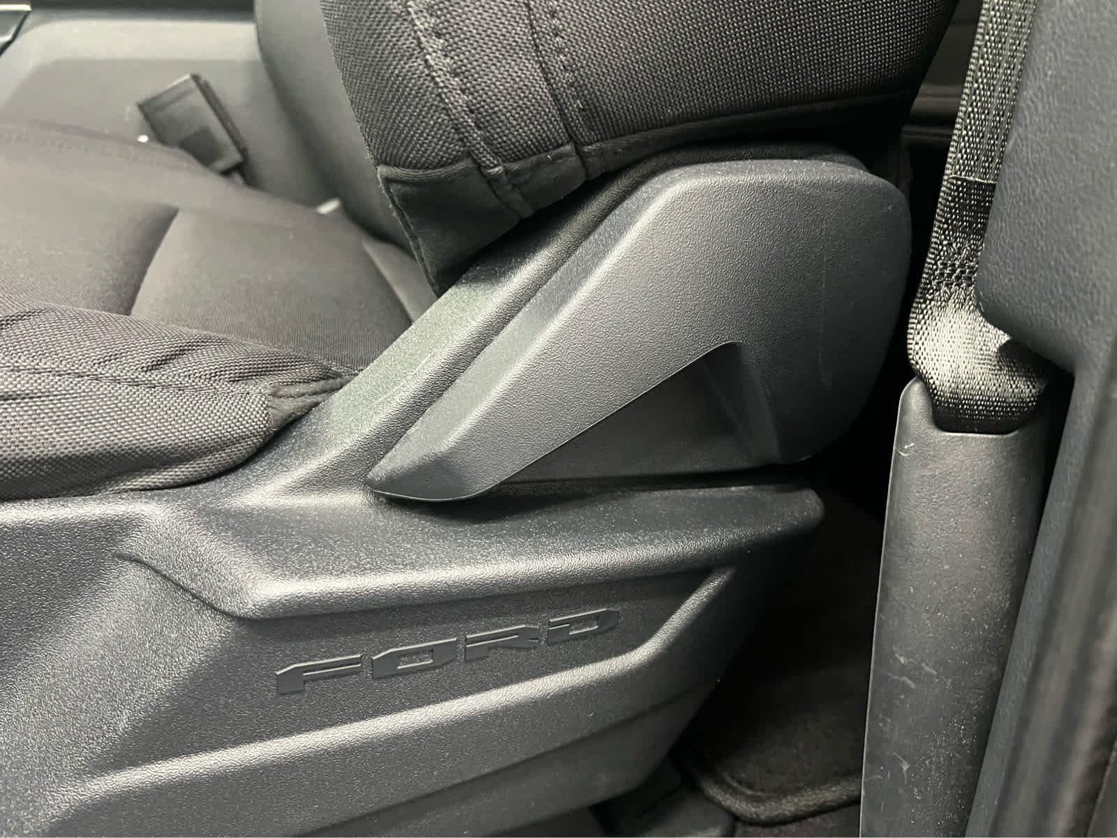 Used 2023 Agate Black Metallic Ford XL image 6