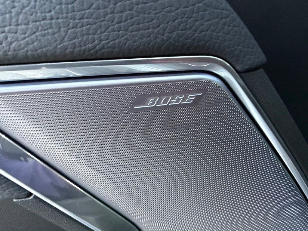 Used 2025 Sterling Metallic GMC Denali image 10