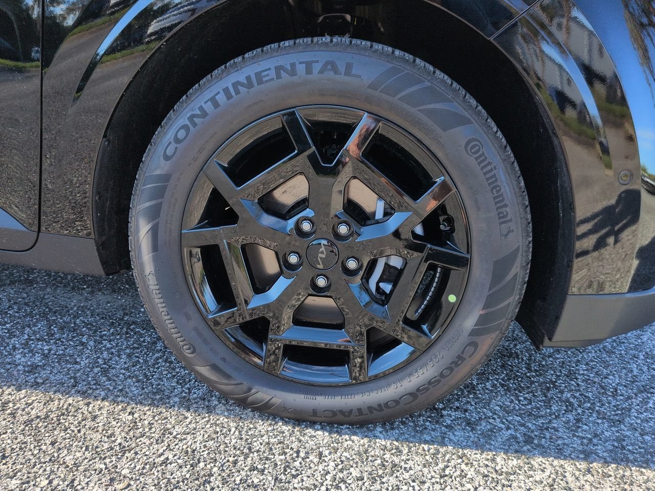 New 2027 Aurora Black Pearl Kia SX image 12