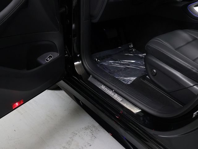 Certified Used 2026 Black Mercedes-Benz GLE 350 image 27