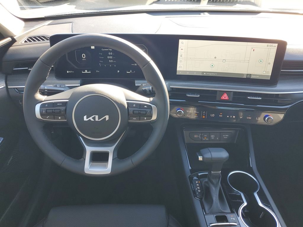 2026 Kia K5 EX - Photo 17