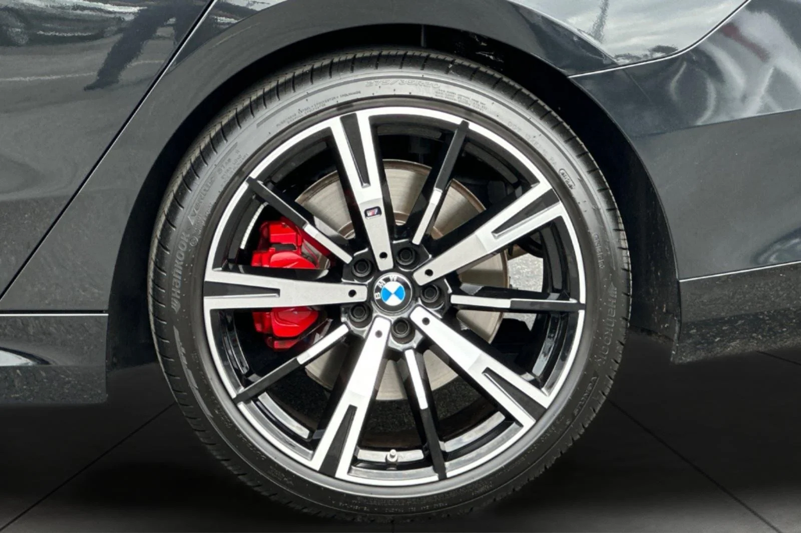 Certified Used 2026 Black Sapphire Metallic BMW 530i image 25