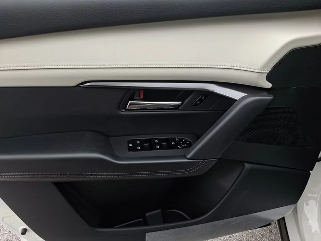 New 2026 White Mazda 2.5 S Select image 8