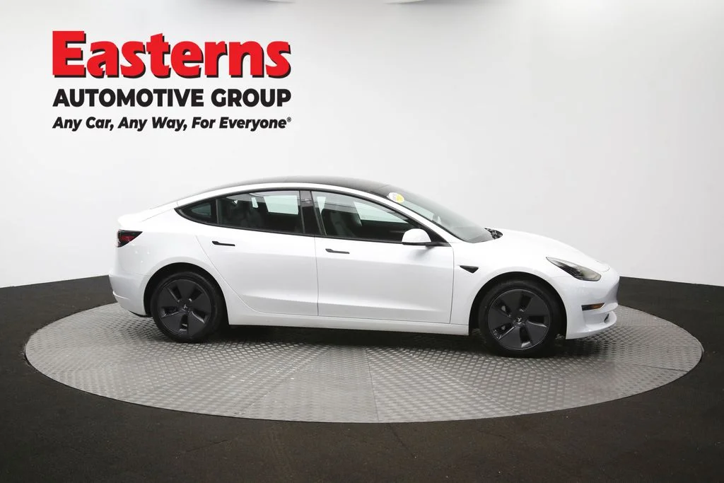 Used 2023 White Tesla Base image 41