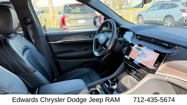 New 2026 Bright White Clearcoat Jeep Limited image 31