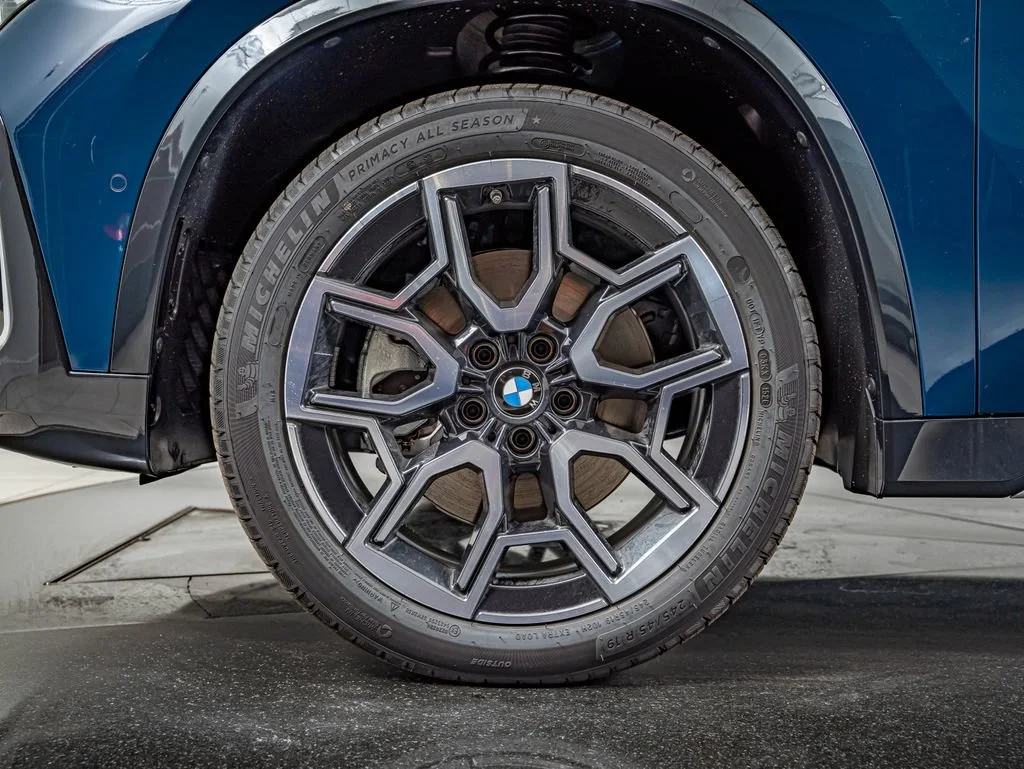 New 2026 Night Dusk Blue Metallic BMW xDrive28i image 10