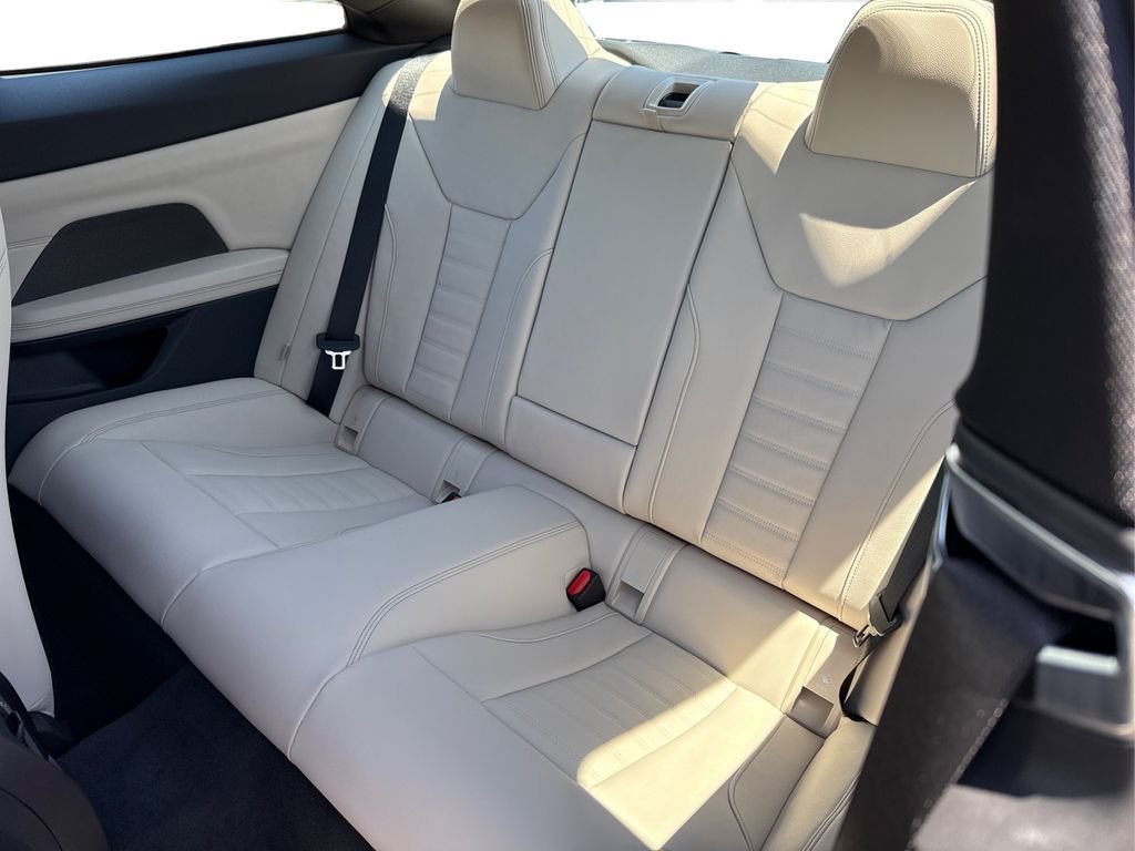 2026 BMW 4 Series M440i - Photo 10