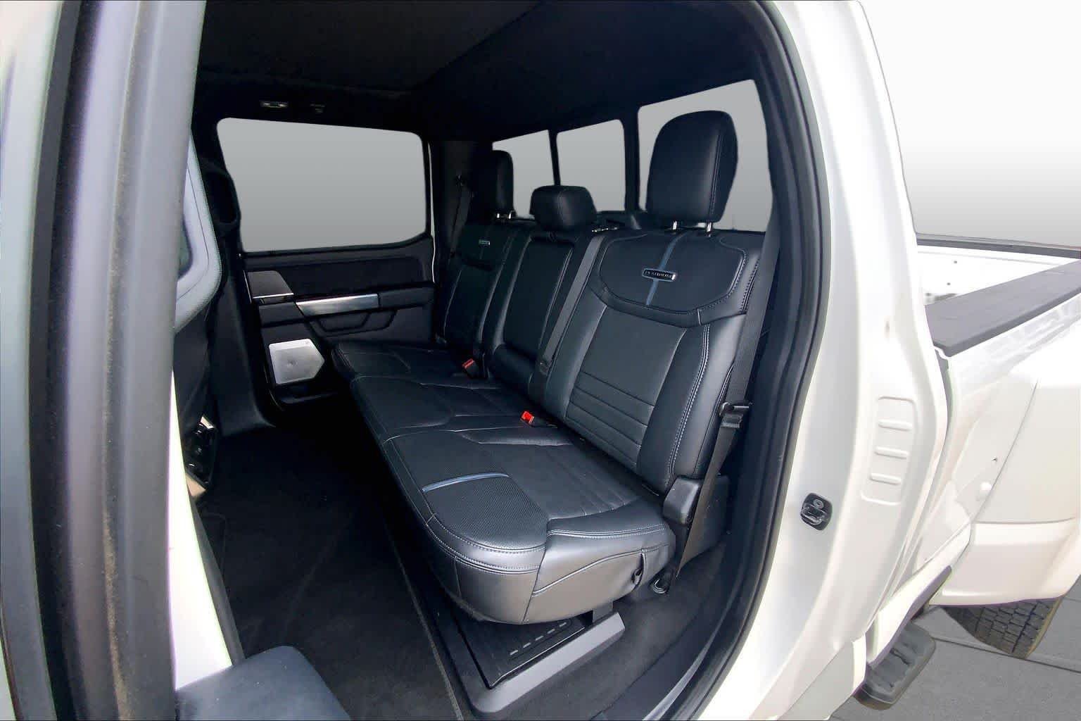Used 2025 Star White Ford Platinum image 21