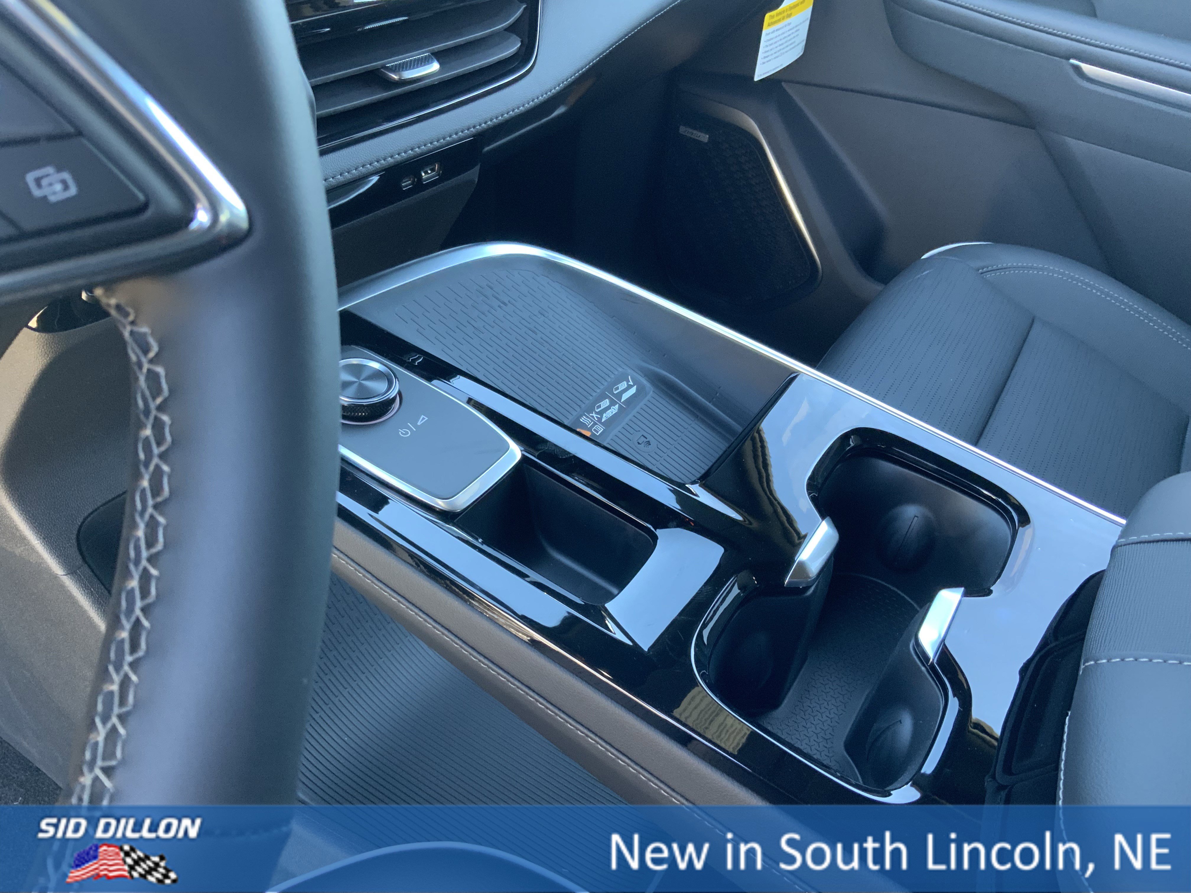 2026 Buick Enclave Sport Touring - Photo 8