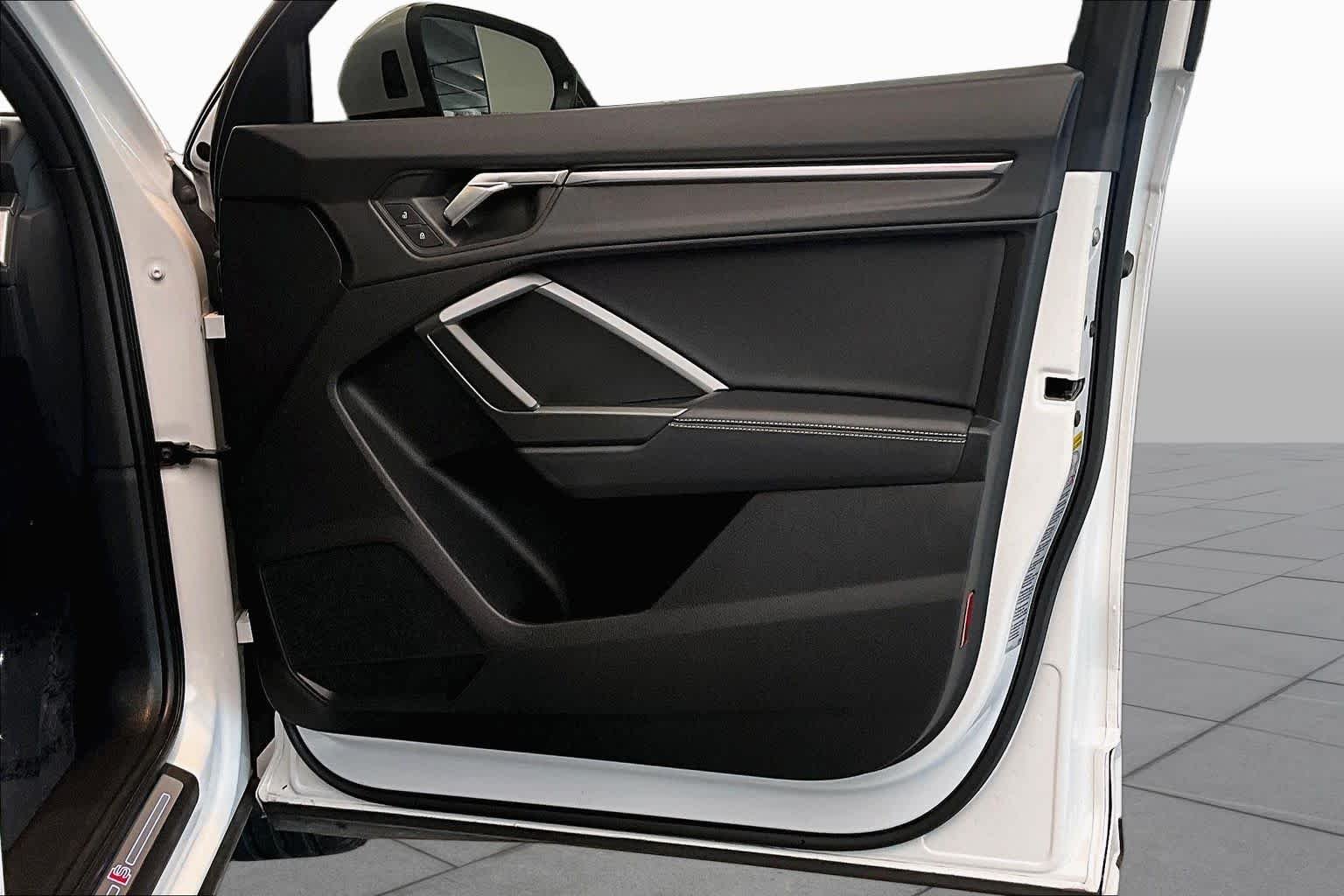 Used 2024 Glacier White Metallic Audi S line Premium Plus image 23