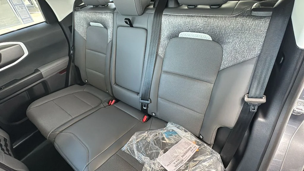 New 2026 Carbonized Gray Metallic Ford Badlands® image 15