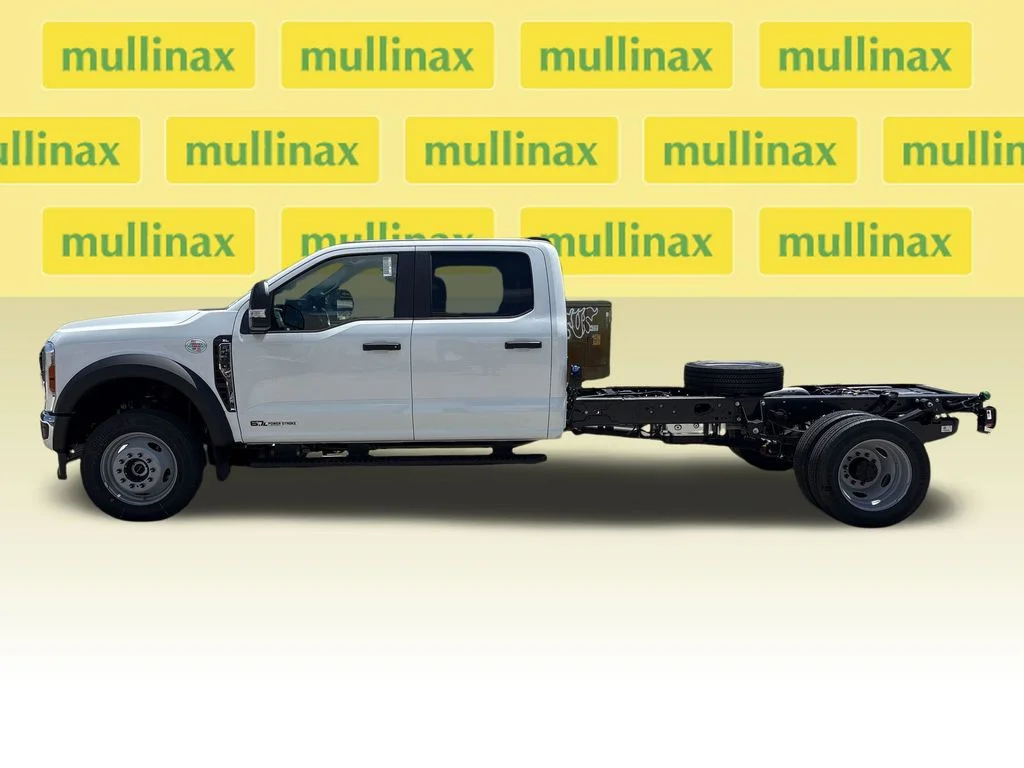 New 2026 White Ford  image 9