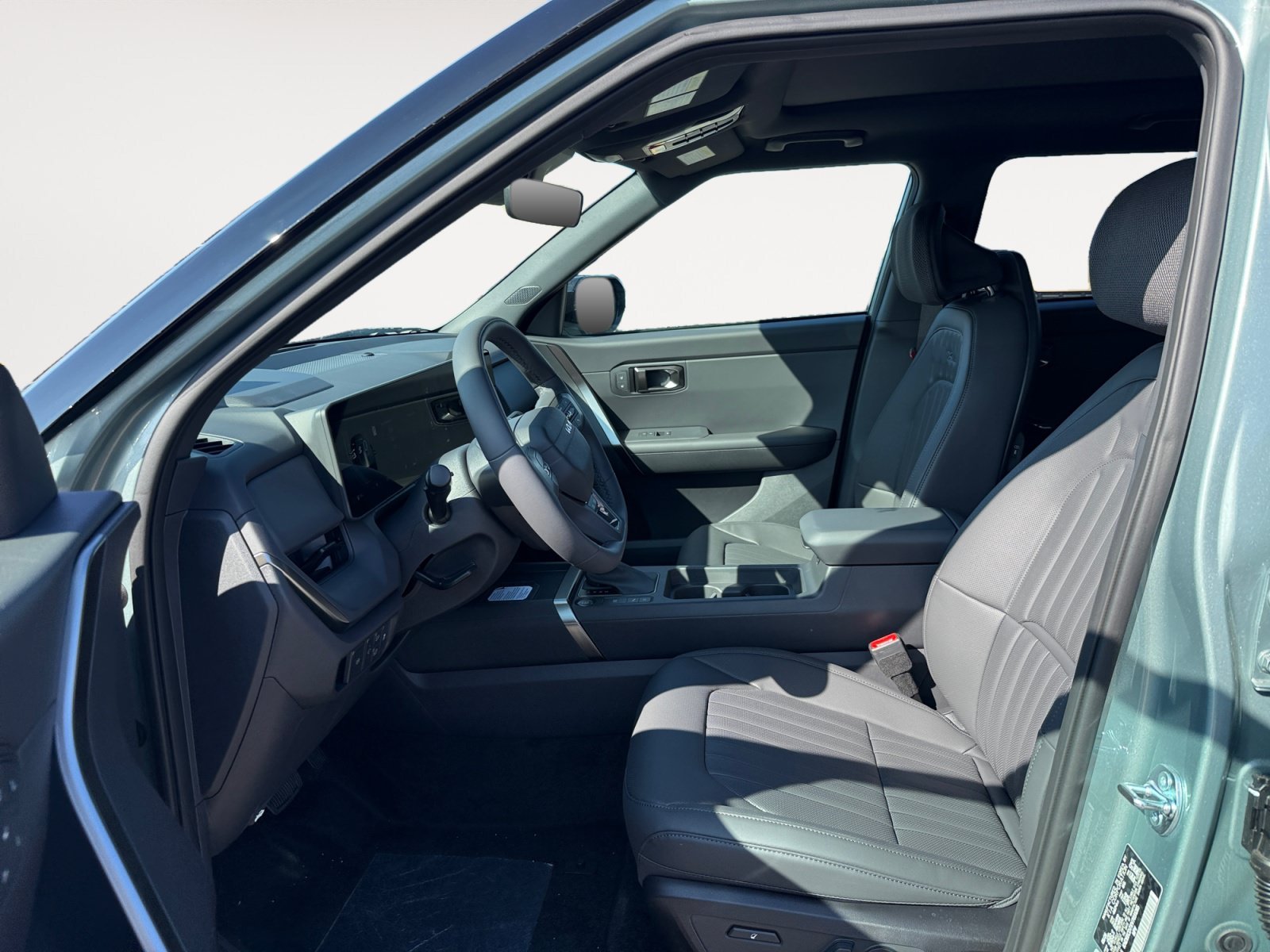 New 2027 Iceberg Green Kia X-Line SX image 10