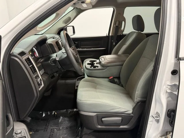 Used 2019 White Ram Express image 13