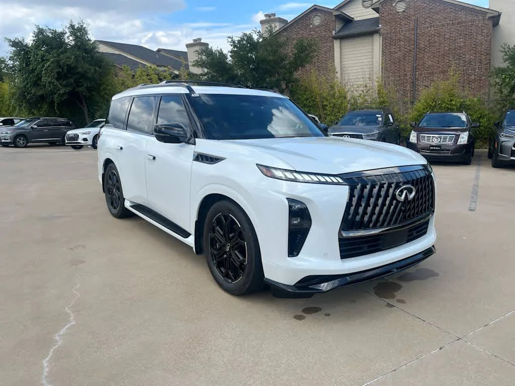 Certified Used 2026 Radiant White INFINITI SPORT image 2