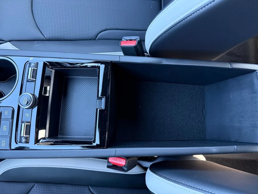 New 2026 Aurora Black Pearl Kia GT-Line image 30