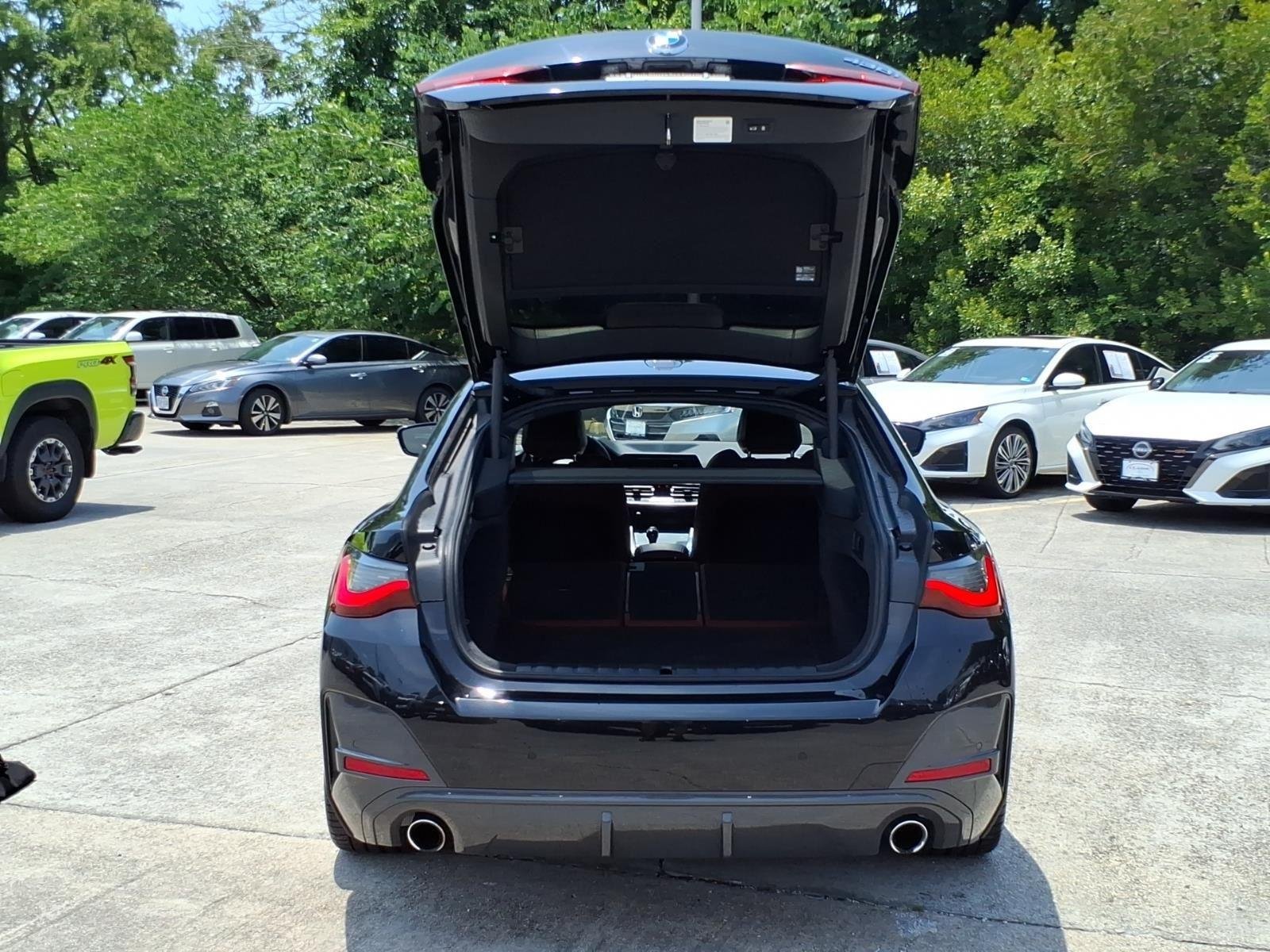 Used 2022 Black Sapphire Metallic BMW 430i image 25