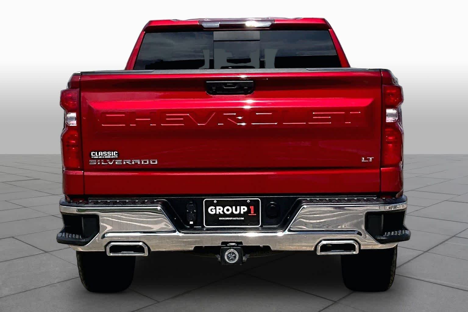 Used 2023 Radiant Red Tintcoat Chevrolet LT image 5