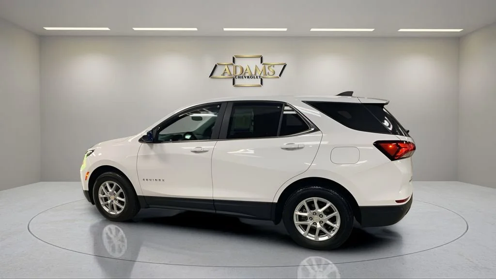 2023 Chevrolet Equinox LT - Photo 4