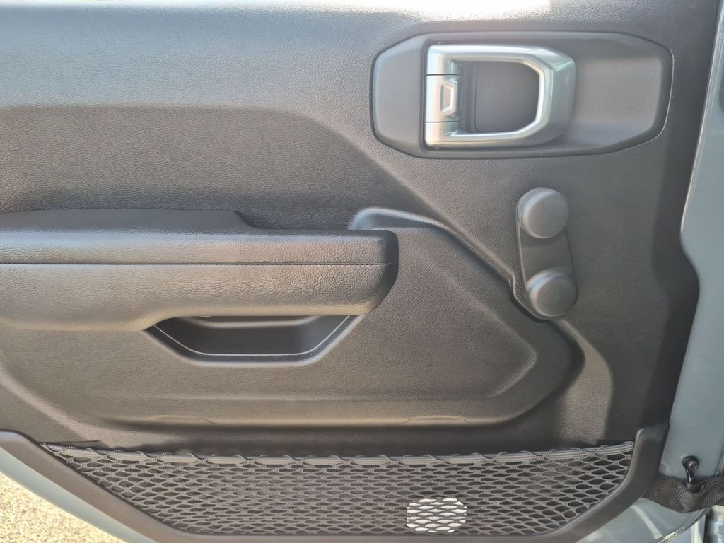 Used 2024 Gray Jeep Sport image 26
