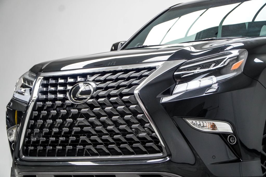 Used 2023 Black Lexus 460 image 2