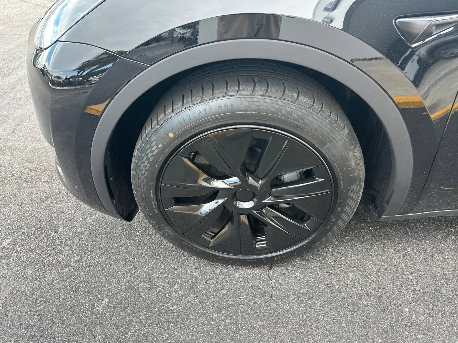 Used 2023 Black Tesla Long Range image 13